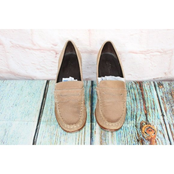 LL Bean  Brown Suede Slip On Round Toe Moccasins Heeled Shoes Size 6 M - Picture 5 of 9